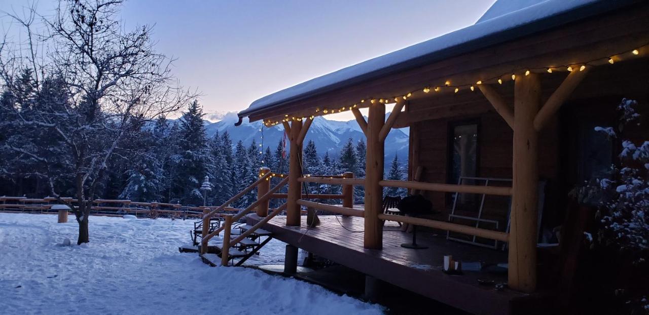 Kicking Horse Canyon Guest House Golden Esterno foto